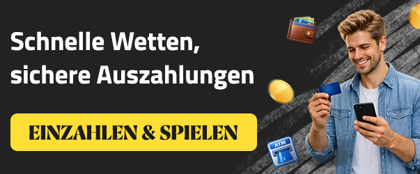 Mann mit Smartphone und Karte beim Einzahlen und Spielen